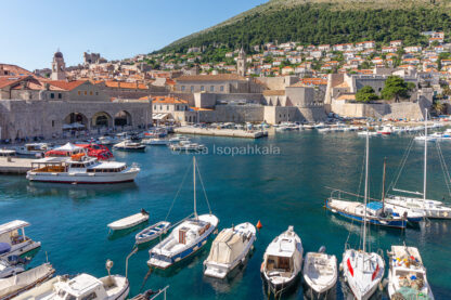 Dubrovnikin vanhankaupungin satama, Kroatia