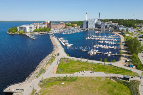 Naistenlahden satama ja Massunlastenpuisto, Tampere