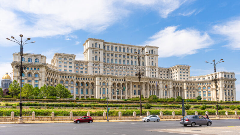 Romanian parlamenttitalo, Bukarest