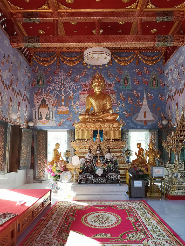  Wat Kaew sisältä