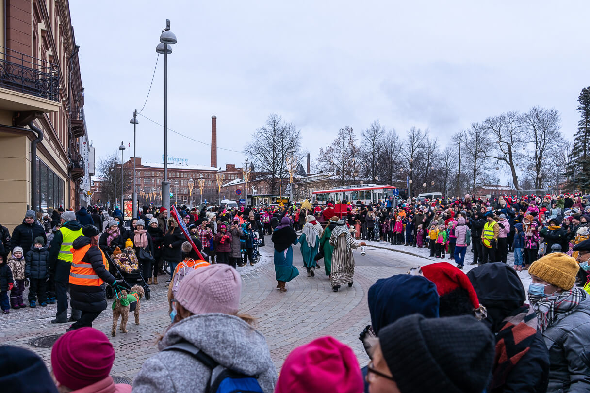 Tampereen joulunavausparaati 2021