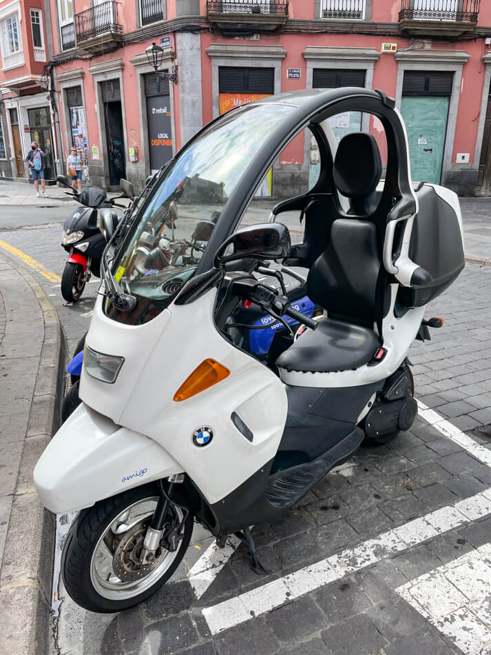 BMW-skootteri Veguetassa