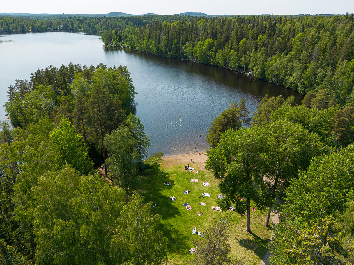 Tampereen Hervantajärven uimaranta, ilmakuva.