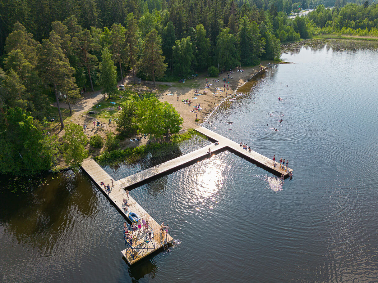 Tampereen Alasjärven uimaranta