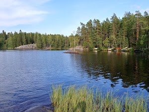 Alisenjärven Uimaranta