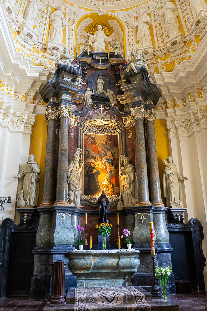 Poznanin Fransiskaaniluostarin kirkko eli Pyhän Antonius Padovalaisen kirkko, Poznanin vanhakaupunki, Puola