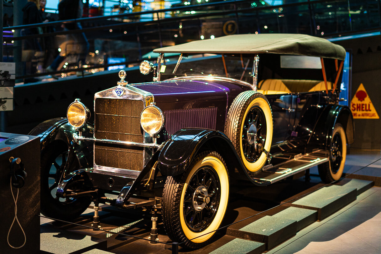 Selve 12/50, Saksa 1928, 3096 cm3, 50 hp, R6, 90 km/h, 1400 kg.